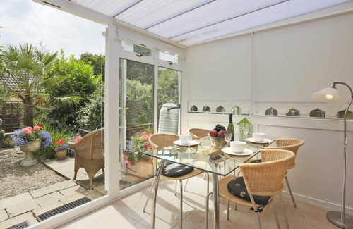Friston Cottage | Little Chequers