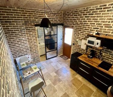 Chatellerault Apartment | Little cottage with garden in Chatellerault