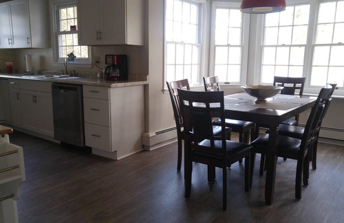Bethlehem House | Little Creek Hideaway - Privacy and Perfect Family Getaway.