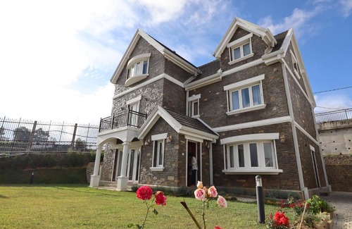 Nuwara Eliya Hotel | Little England by Celeste