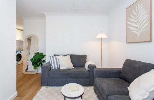 Samson House | Little Fig Retreat - 5 mins to Fremantle