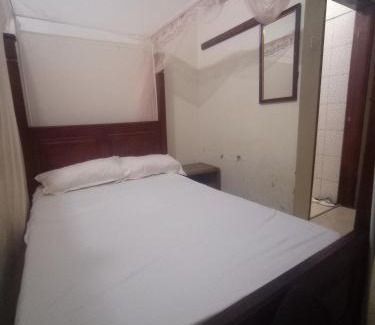 Mityana Hotel | Little Five Guest House