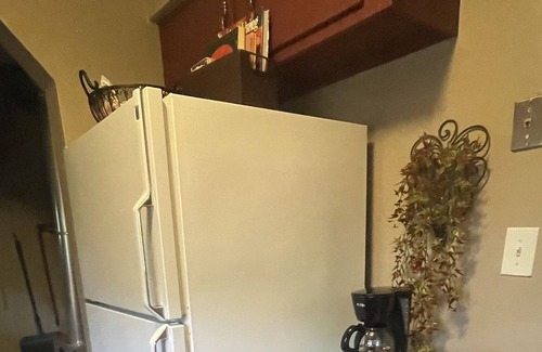 Dayton Apartment | Little Reflections, One bedroom apt