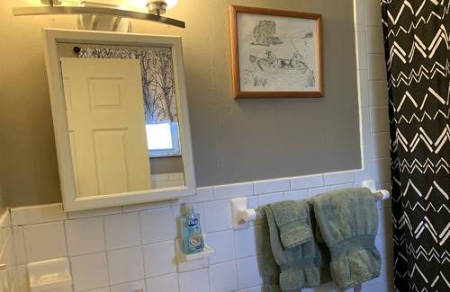 Dayton Apartment | Little Reflections, One bedroom apt
