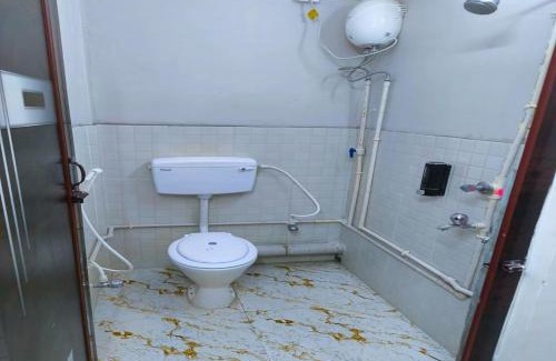 Kolkata Hotel | Little While global-Micro hotel- Backpacker friendly- near metro