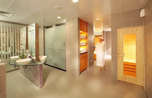 Sanyuanli Hotel | Liuhua Hotel
