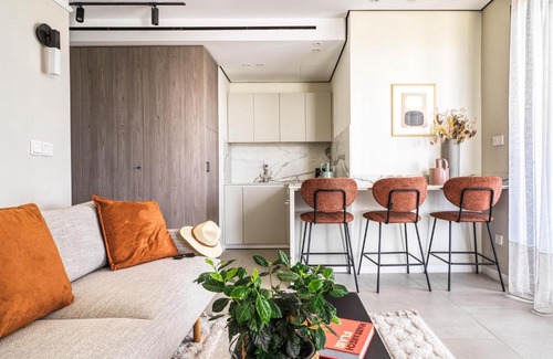 Skala Apartment | LIV Mackenzie Beach Suites Larnaca ADULTS ONLY