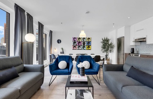 Downtown Montreal Apartment | LiV MTL Downtown-503 Premium 3BR Duplex Rooftop