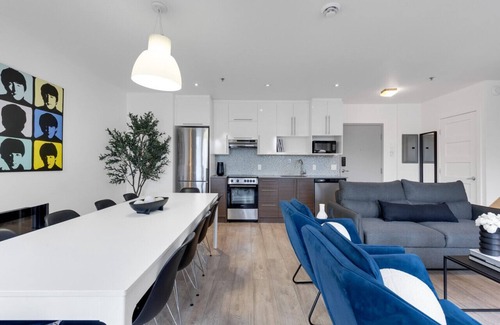 Downtown Montreal Apartment | LiV MTL Downtown-503 Premium 3BR Duplex Rooftop