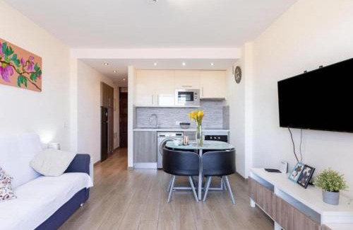 El Madronal Apartment | Live Americas Beach pool 2