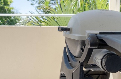 Moffat Beach Apartment | Live like a local In The Heart of Moffat Beach