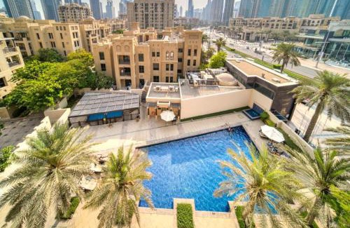 Downtown Dubai Apartment | Live the Burj Lifestyle in Timeless OldTown by SBH