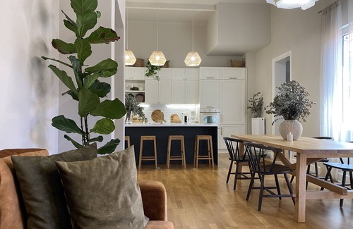 Athens City Centre House | Live the unique experience of the Athens Stunning & Luxurious Neoclassical House
