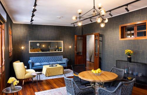 Thissio Apartment | Live Your Myth Under The Acropolis
