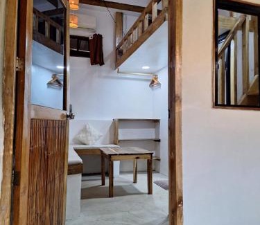 Luzon House | Liwanag