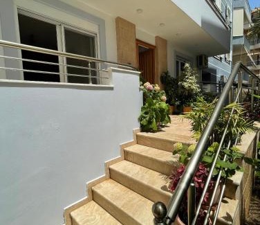 Qender Apartment | Liza Apartment
