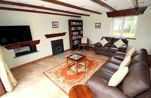 Llanrhidian Cottage | Llanelen Farm, Sleeps 4