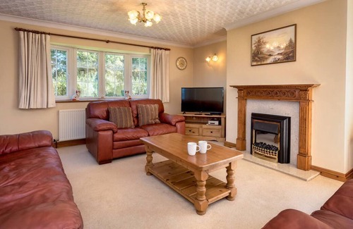 Garn Fadryn House | Llecyn in Pengroeslon