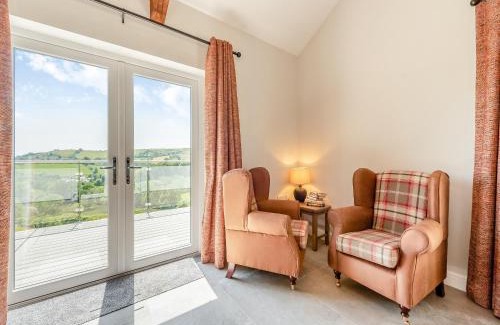 Llansawel House | Llwynblyfyn