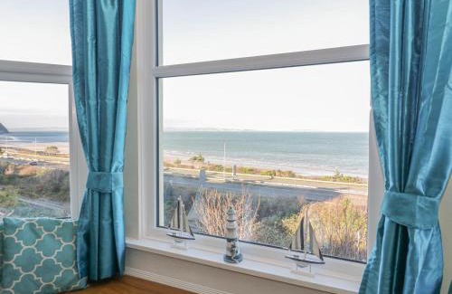 Penmaenmawr Apartment | Llys Madoc, First Floor Flat