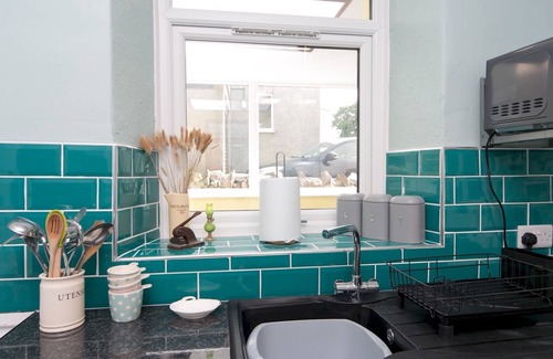 Amlwch House | Llys Owain, comfortable Cottage | Pass the Keys