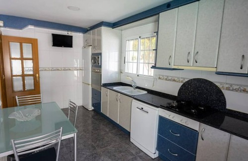Vinaros Ski Chalet | Lo Raconet de Júlia - Cozy Chalet with private swimming pool