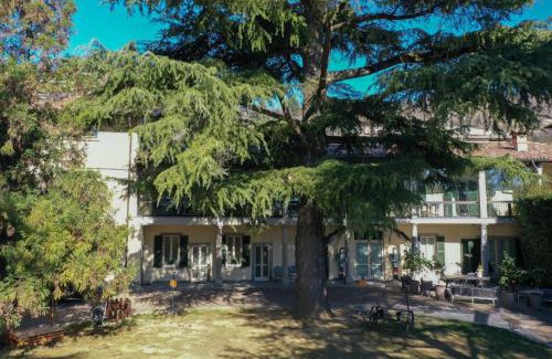 Scanzorosciate Bed & Breakfast | Lo Schiaccianoci Bed&Breakfast de Charme