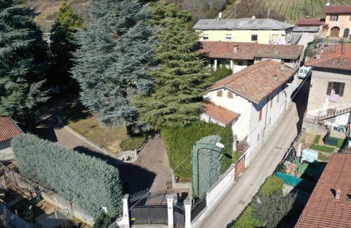 Scanzorosciate Bed & Breakfast | Lo Schiaccianoci Bed&Breakfast de Charme