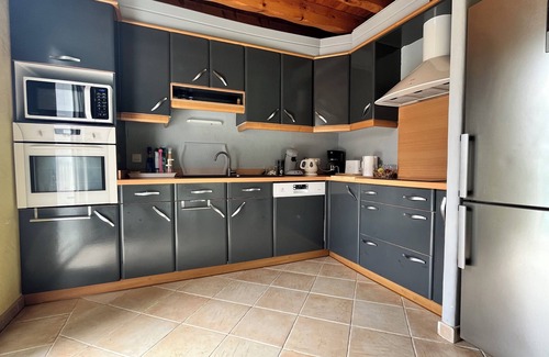 Briscous House | Loasis Basque Maison spa Piscine 20 Minutes des Plages de Biarritz