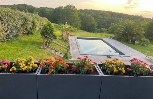 Briscous House | Loasis Basque Maison spa Piscine 20 Minutes des Plages de Biarritz