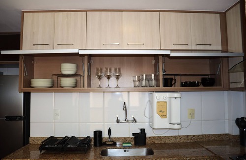 Recreio dos Bandeirantes Hotel | Local 301 Apartment
