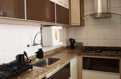 Recreio dos Bandeirantes Hotel | Local 301 Apartment