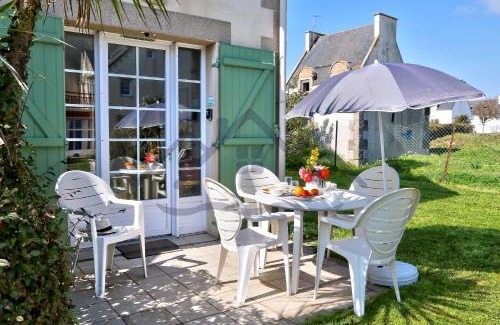 Guilvinec House | LocaLise - Maison G5 au Guilvinec - A 50m de la mer avec jardin et piscine - Tout à pied, plages, port, centre, commerces, marché - Wifi inclus - Animaux bienvenus - Linge de lit inclus