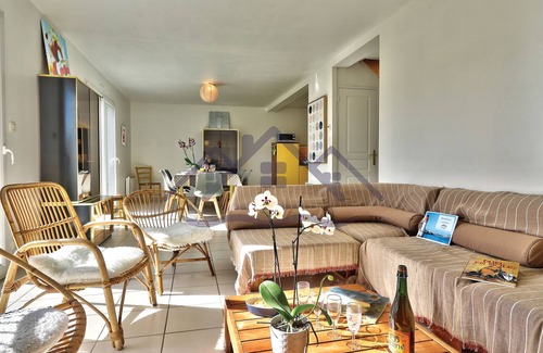 Guilvinec House | LocaLise - Ti Marjan vacation home with garden