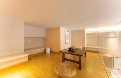 Jiang'an District Apartment | Locals Apartment House 17