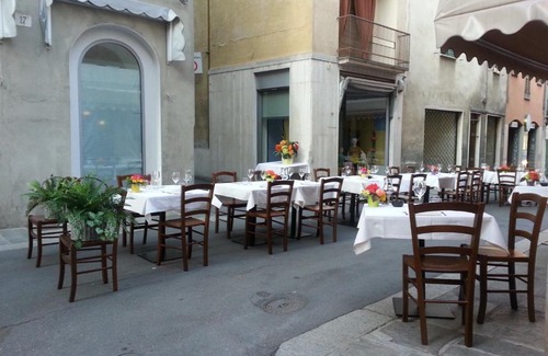 Fiorenzuola d'Arda Hotel | Locanda San Fiorenzo