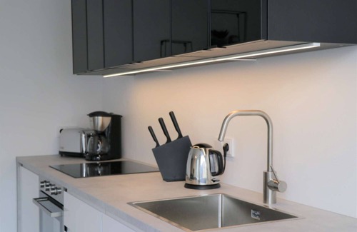 Downtown Apartment | Located in downtown Reykjavik, on the corner of Laugavegur and Skólavörðustígur.