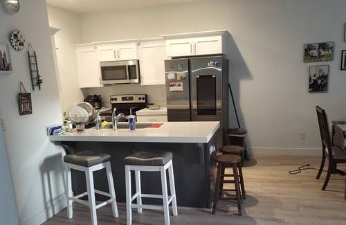Eagle Mountain House | Located in Silver Lake, a very nice neiborhood. 10 minutes from.Utah