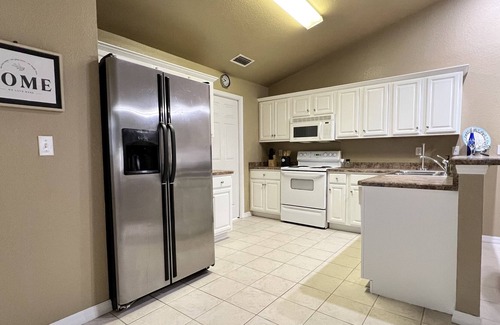 Sun 'N Lake Villa | Located in Sun N lake community. This is an active golfing community.
