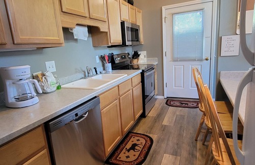 Sunriver House | Located in Sunriver Business Park, HD TV- unit i-2