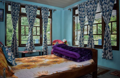 Darjeeling Other | Located in the heart of Darjeeling surrounded by greenery.