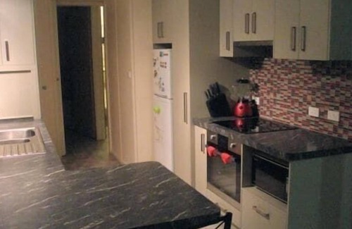 Kinloch House | Located in the heart of Kinloch village. Short walk to Lake Taupo, shop and res
