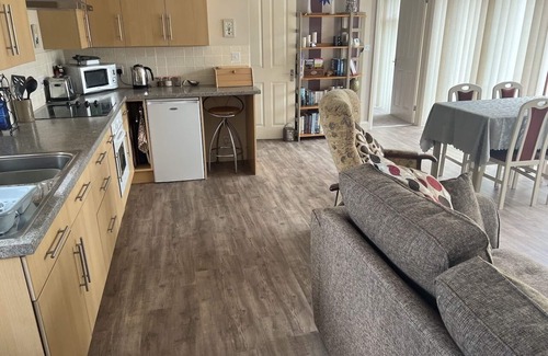 Hanley Swan House | Located in the lovely village of Hanley Swan where you can escape to the country