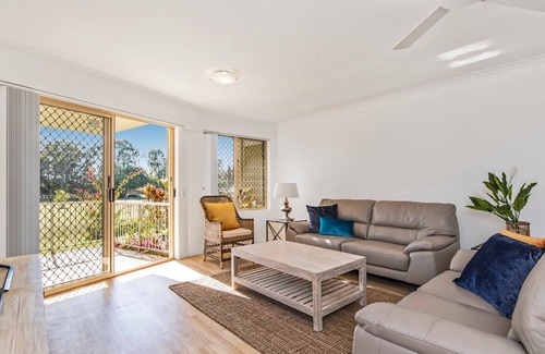 Noosaville Apartment | Location Doesn't Get Any Better Than This