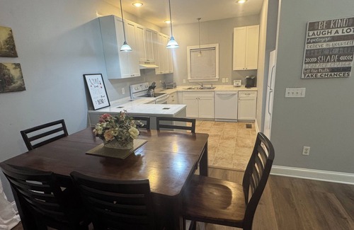 Wilmington House | Location House - Charming 3-bedroom house near vibrant downtown and beaches