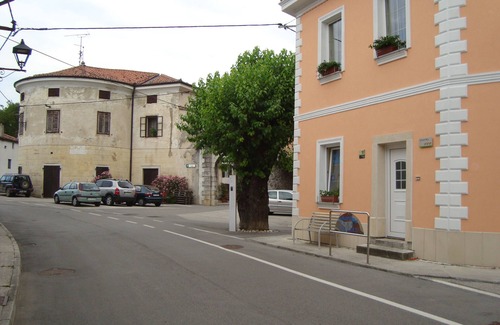 Vipava Apartment | Location is ideal for your trip