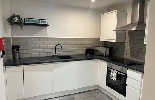Liverpool City Centre Apartment | Location, Location, city centre apartment, 2 bedrooms, 2 bathrooms