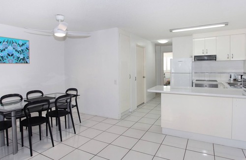 Mooloolaba Apartment | Location, location, location! for this 2 Bedroom apartment in the middle of everything