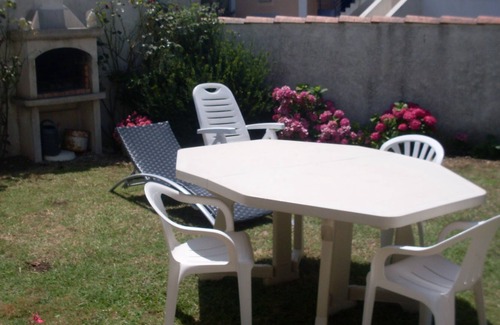 Quartier du Casino House | Location Maison Avec Wifi 6/8 Pers.200m Plage