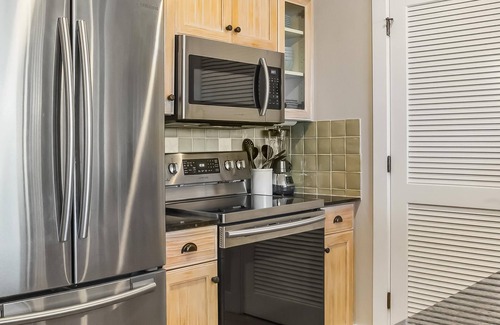 Baytowne Wharf Condo | Lockout Style Unit ~ In Gated Resort ~ Private Balcony ~ Family Friendly